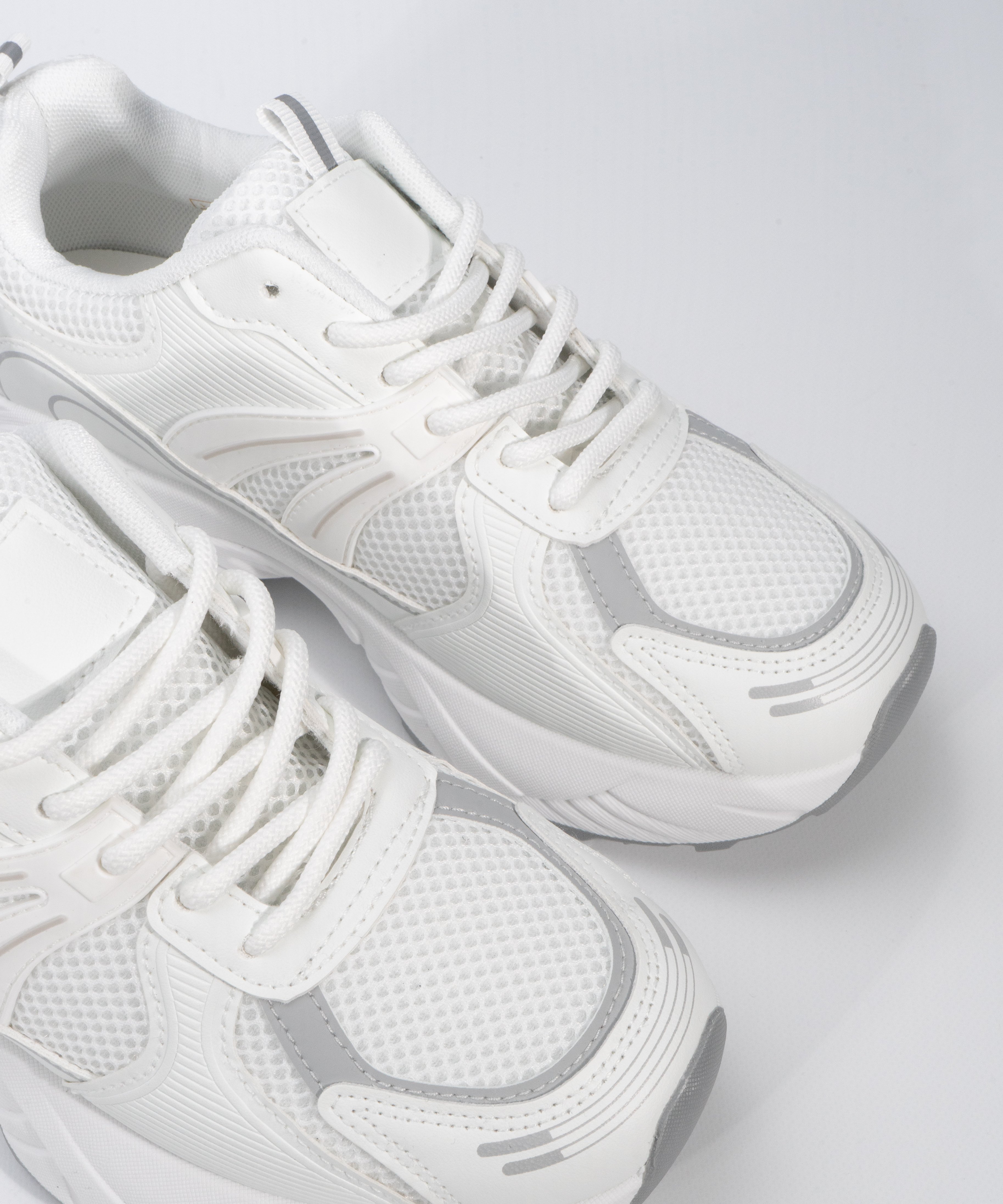 Zapatillas sport image number null